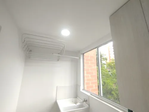 Arriendo Aparta Suite En El Tesoro