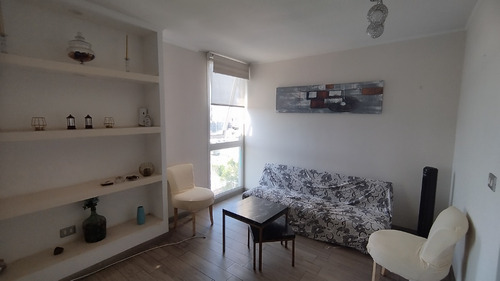 Acogedor Departamento Duplex 2d 1b 1e A Pasos Metro Ñuble