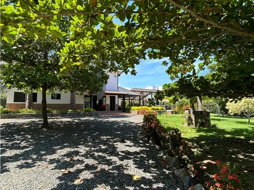 Vendo Hermosa Finca De Recreo En Sopetran Antioquia