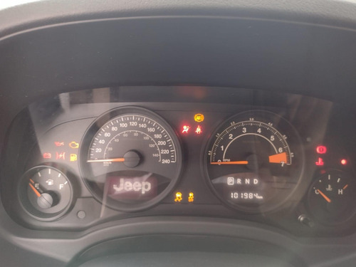 Imagem 9 de 14 de Jeep Compass Sport 2.0 16v 156cv 5p Gasolina Automático
