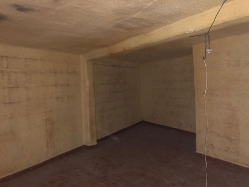 Rento Bodega Con Camara De Refrigeracion Para 90 Toneladas Con 2 Departamentos
