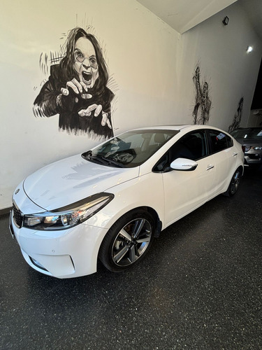 Kia Cerato 2.0 Sx At6