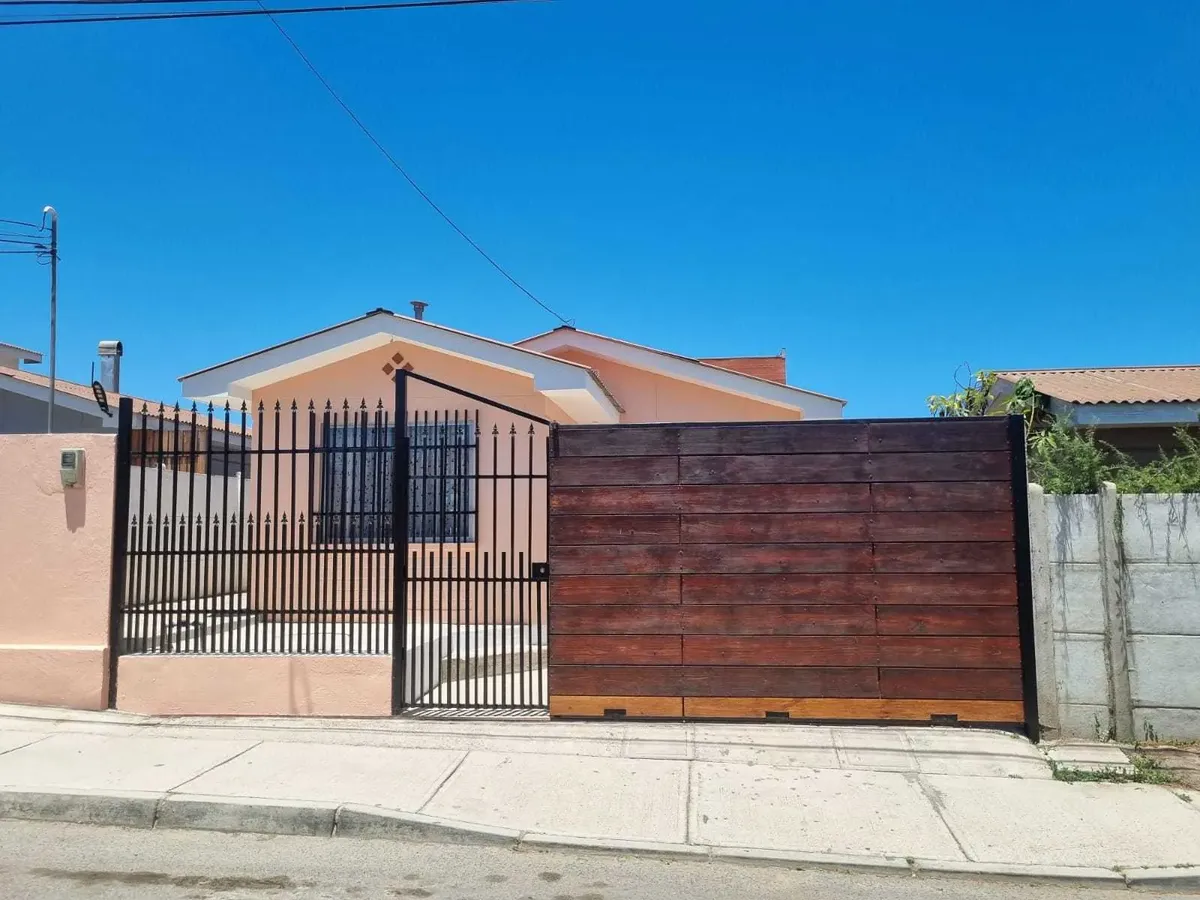 Imagen 1 de 18 de Se Vende Casa Portal San Ramón, Coquimbo (140932)