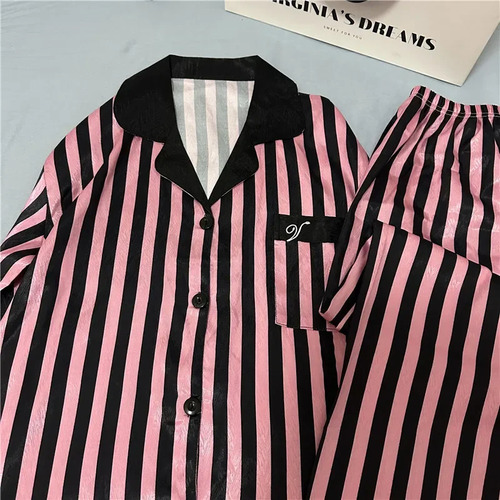 Pijama De Rayas Rosas De Manga Larga De Seda Fina