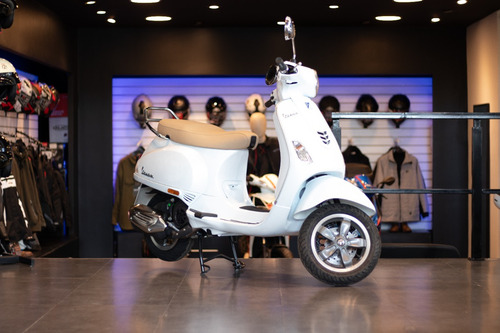 Vespa Vxl 150 Abs Scooter Usb Led Motoplex Oficial Isidro