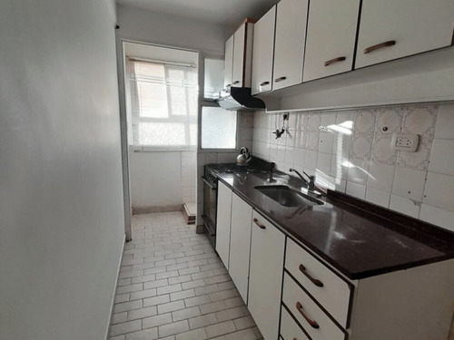 Nuñez- Confortable Departamento De 3 Ambientes Con Balcón Aterrazado