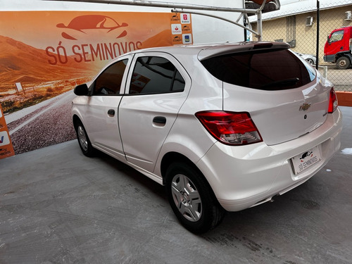 Chevrolet Onix 1.0 LS SPE/4