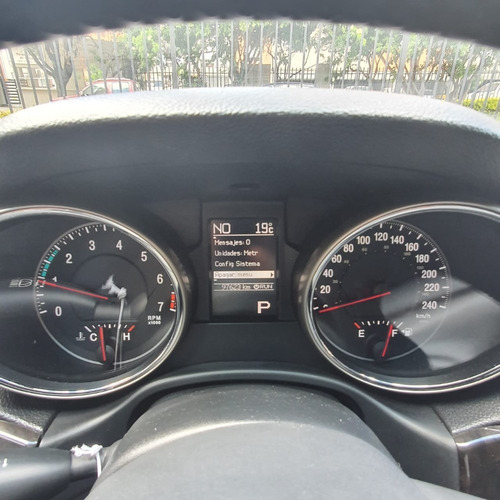 Jeep Grand Cherokee Laredo 4x4 3.6cc