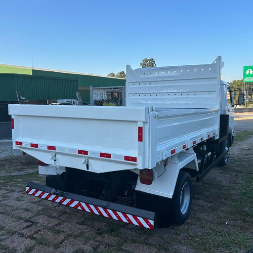 Volkswagen 8.150 Delivery Plus - Caçamba - 4x2 - 2012