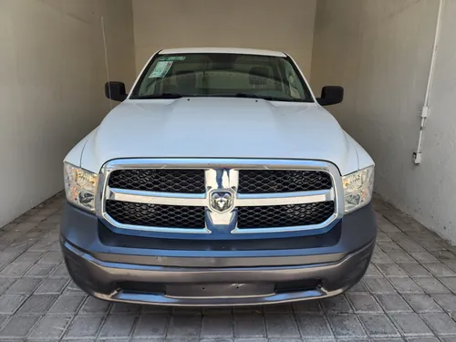 RAM ST 3.7 1500 Regular Cab 3.6 4x2 At