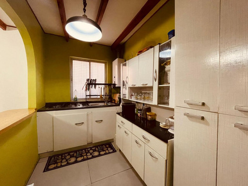 Casa Solida A Una Cuadra De Avenida Principal, Punta De Tra