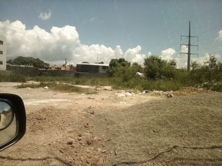 En La Misma Autopista De San Isidro 3600