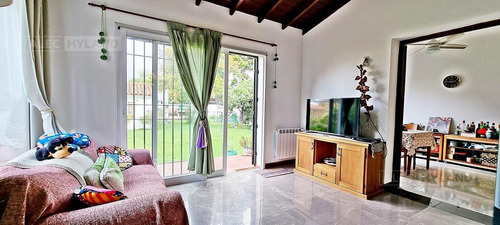 Imagen 13 de 30 de Chalet 7 Ambientes En Venta - Mart.-vias/santa Fe.-