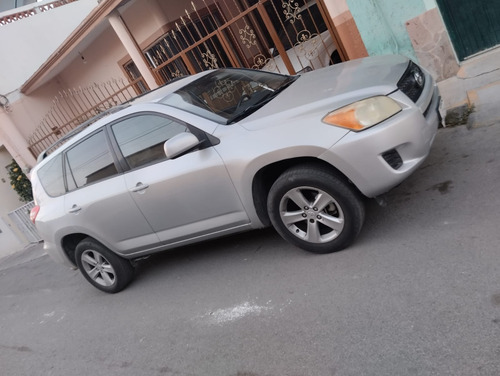Toyota RAV4 Vagoneta Base 3a Fila At