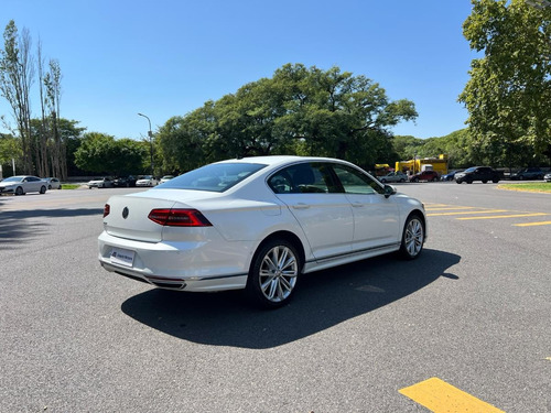 Volkswagen Passat 2.0 Tsi R-line 220cv
