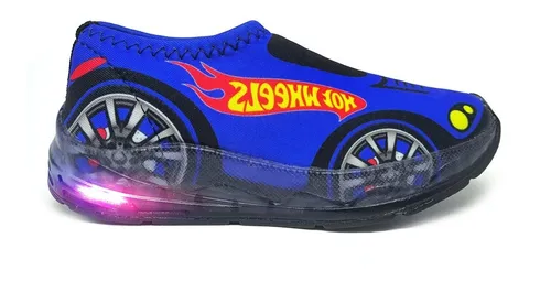 Tenis hot wheels store com rodinha