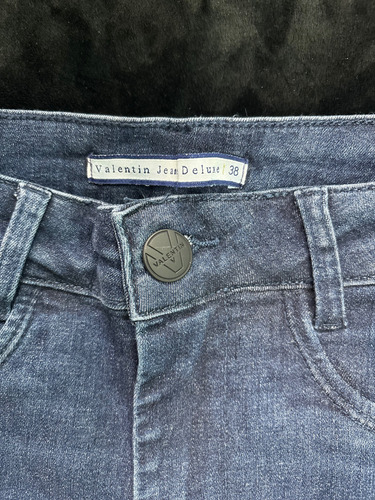 Jean Azul Detalles Gastados Deluxe