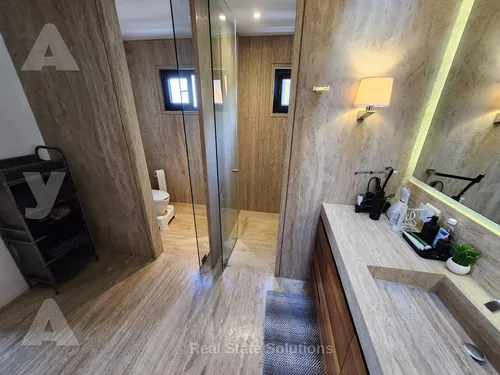 Casa En Venta, 4 Recámaras, Muelle, Estudio Tv, Canales Puerto Cancún.