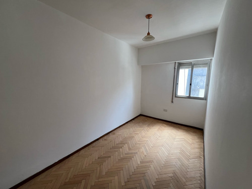Venta Departamento En Lourdes De 2 Dormitorios