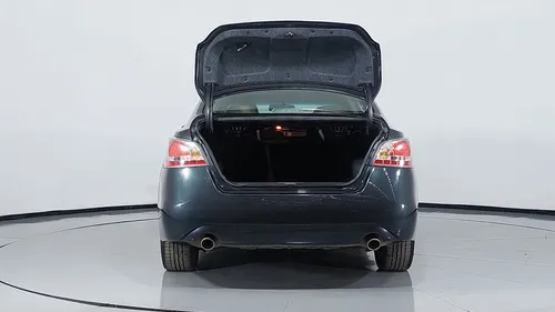 Nissan Altima 2.5 Advance Navi Cvt