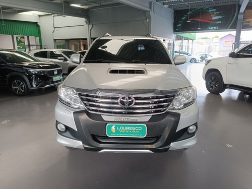 Toyota Hilux SW4 3.0 SRV 4X4 16V TURBO INTERCOOLER DIESEL 4P AUTOMÁTICO
