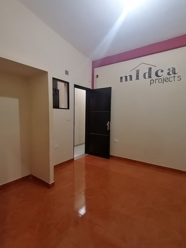 Imagen 2 de 16 de Alquiler De Oficinas En Av. 190 Foof-096 Gg