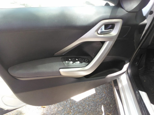 Peugeot 2008 Allure 1.6 Tiptronic Automatica - Panamer