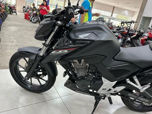 Honda Cb 300 F Twister Cbs 2025 / 83 Km