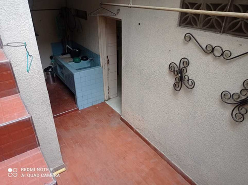 Imagen 4 de 28 de Se Vende Casa Bifamiliar Esquinera En Ciudad Modelo (j.s)