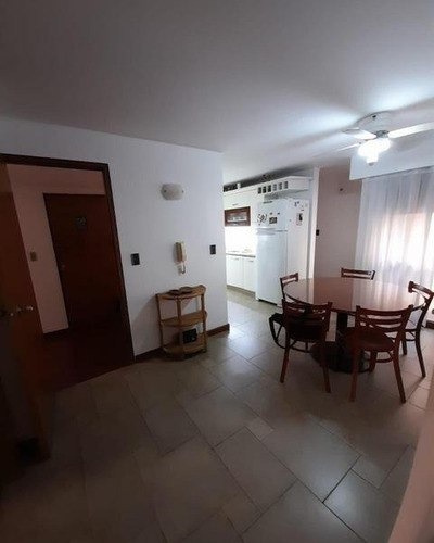 Imagen 7 de 17 de Vendo Excelente Semipiso 3dorm En San Lorenzo 546, Nueva Cordoba|