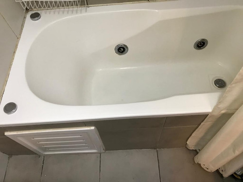 Imagen 11 de 12 de Permuta - Departamento De 2 Ambientes En Venta - Moron Centro