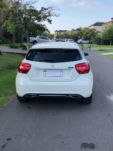 Mercedes-benz A200