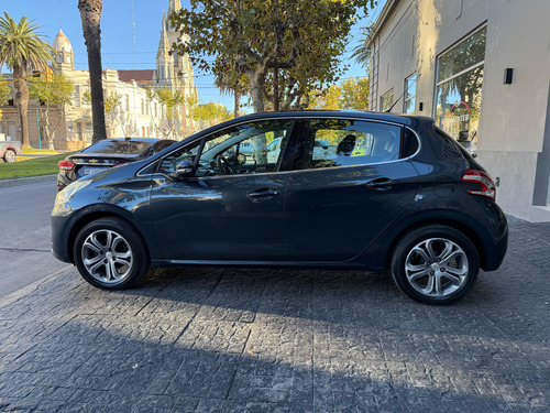 Peugeot 208 1.6 Feline Pack Cuir