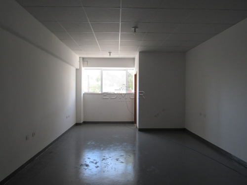 Imagem 3 de 4 de Sala - Casa Branca - Ref: 32154 - L-32154