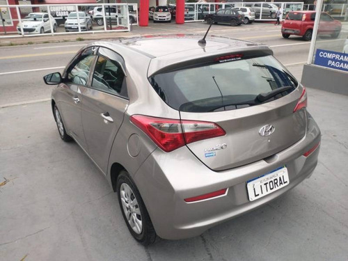 Imagem 7 de 14 de Hyundai Hb20 Comfort Plus 1.0 2017
