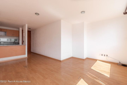 Imagen 3 de 14 de Depa En Venta Miguel Hidalgo, 1 Hab Y 2 Baños.av. Rio San Joaquin