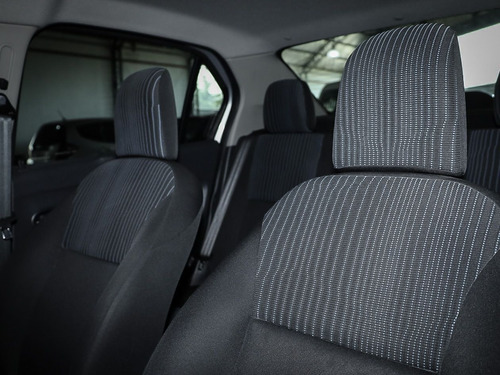Imagen 15 de 17 de Renault Logan 2019 1.6 Authentique 85cv