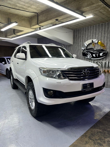 Toyota Fortuner 2013