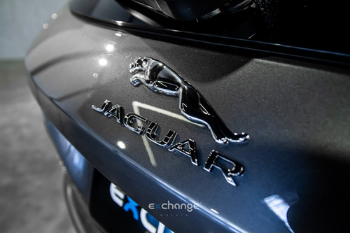 Jaguar F-PACE 2.0 16V TURBO DIESEL PRESTIGE AWD 4P AUTOMÁTICO