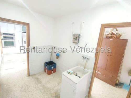 Mb Apartamento En Venta En El Cigarral, Distrito Metropolitano