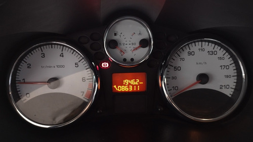 Peugeot 207 1.4 Sedan Allure 75cv - 126053 - C(p)