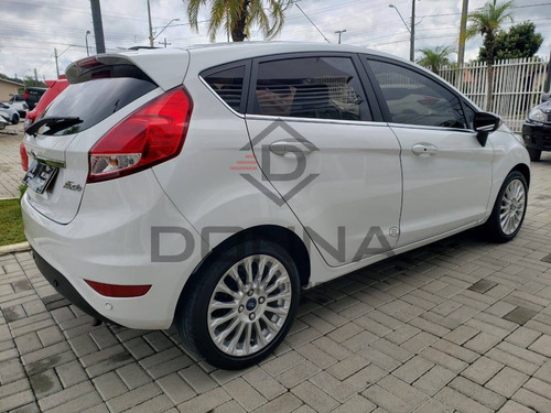 Ford Fiesta 1.6 Titanium Hatch 16v Flex 4p Powershift