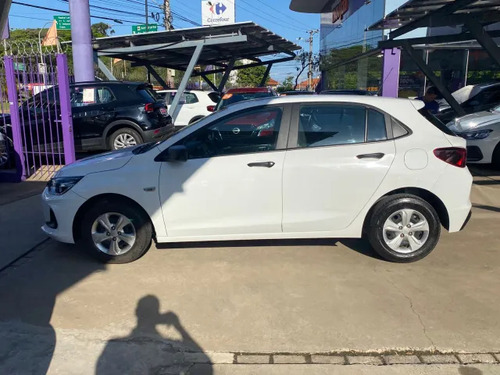 Chevrolet Onix 1.0