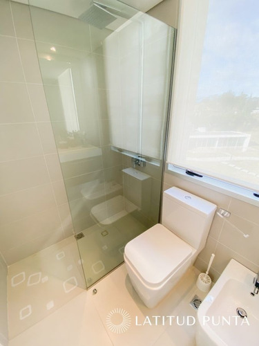 Imagen 25 de 30 de Apartamento De 3 Dormitorios En Mansa - Punta Del Este Mansa