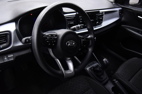 Imagen 13 de 15 de Kia Rio 2020 1.6 Sedan L Mt
