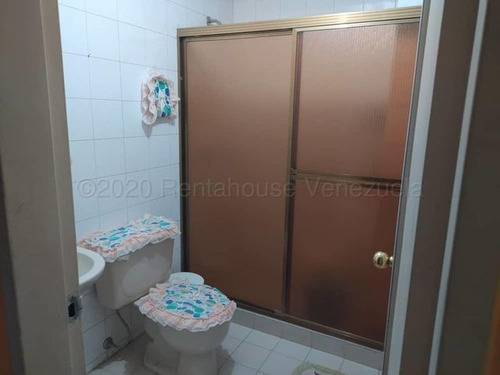 Imagen 10 de 14 de Gustavo Zavala Rentahouse 22-6960