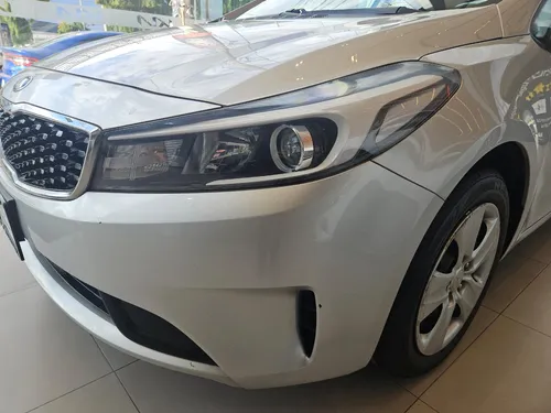 Kia Forte 2.0 L Mt