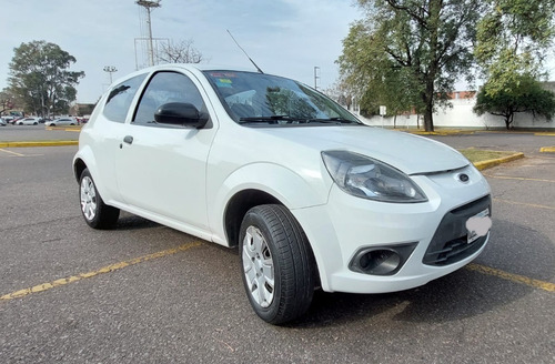 Imagen 11 de 14 de Ford Ka 1.0 Fly Viral 63cv
