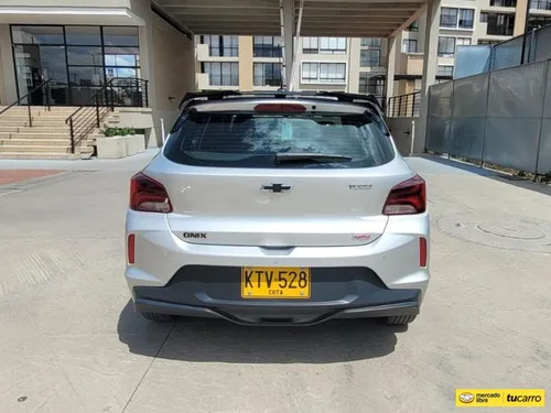 Chevrolet Onix 1.0T Rs Mt