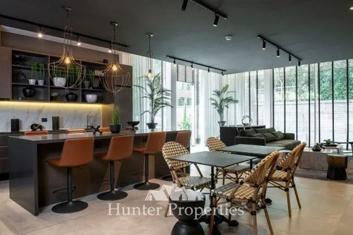 Departamento En Arriendo De 2 Dorm. En Las Condes
